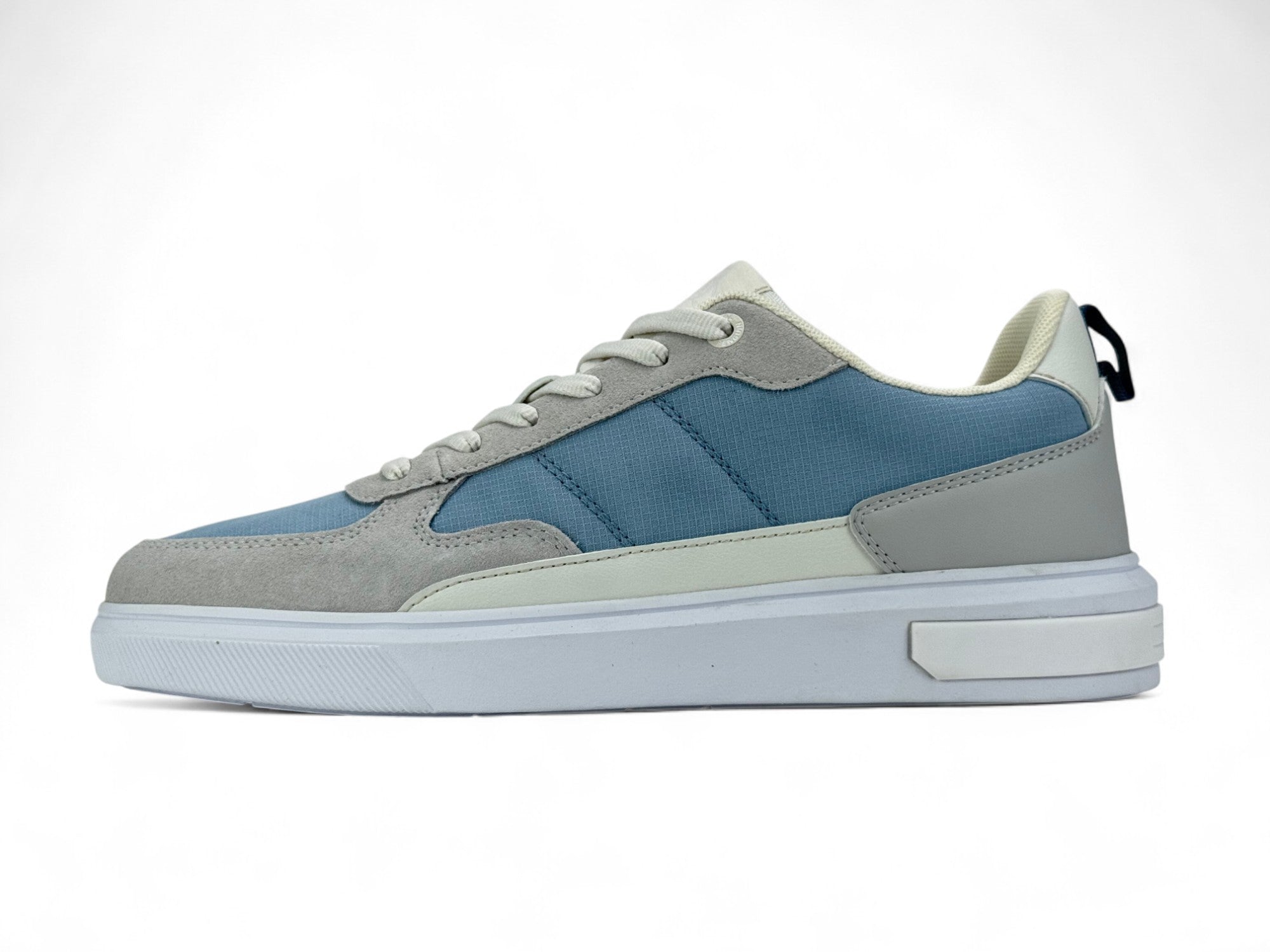 Calzado Penguin Emco